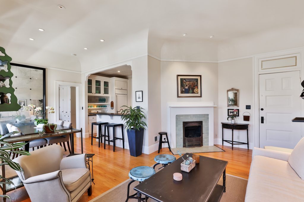 Beautiful Apartment – Pacific Heights — photo 1 of 19