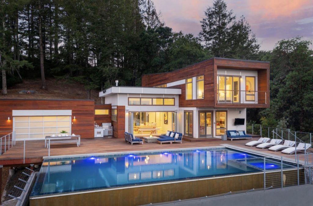 Breathtaking Compound – Healdsburg, Sonoma — photo 1 of 17